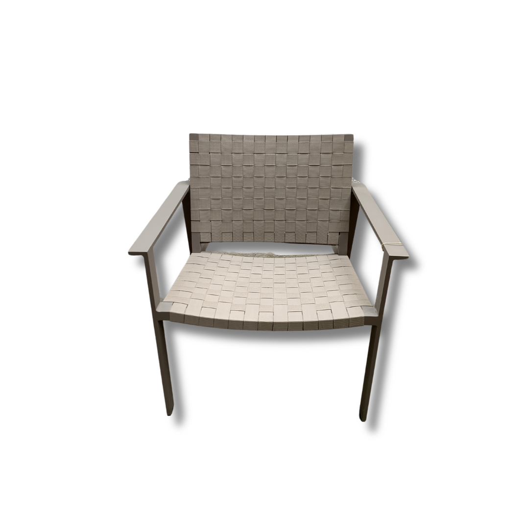 Pheniks Chair